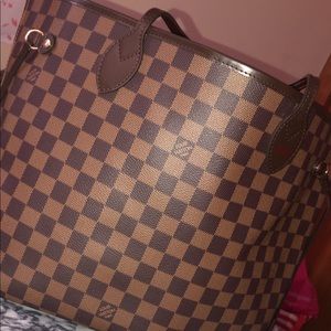 Louis Vuitton Neverfull MM